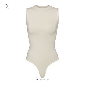 SKIMS Essential Crew Neck Sleeveless Bodysuit - Bone